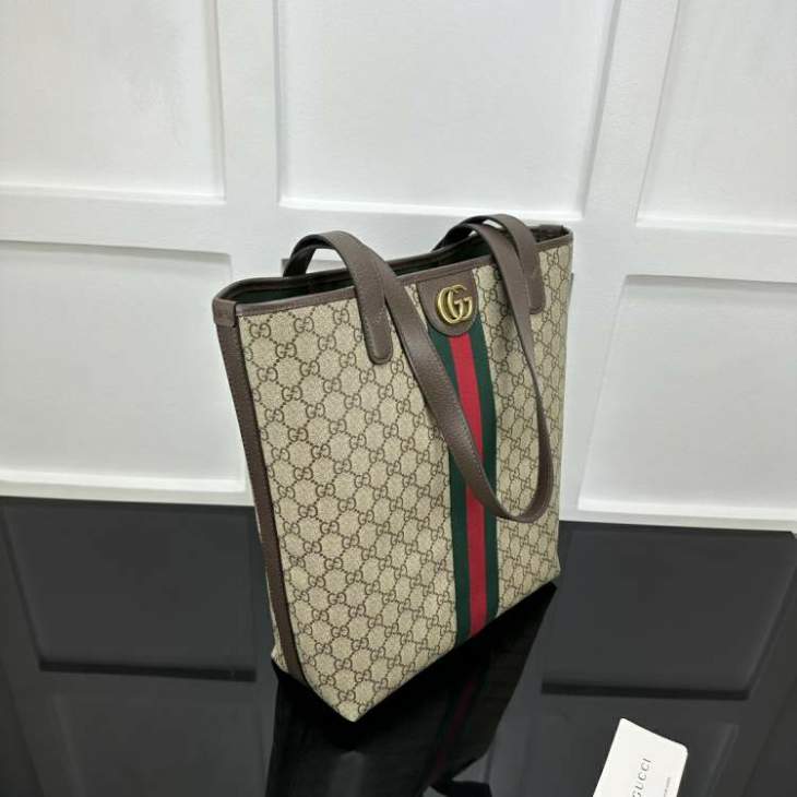 Picture of Gucci Mens Bags _SKUfw204237875fw